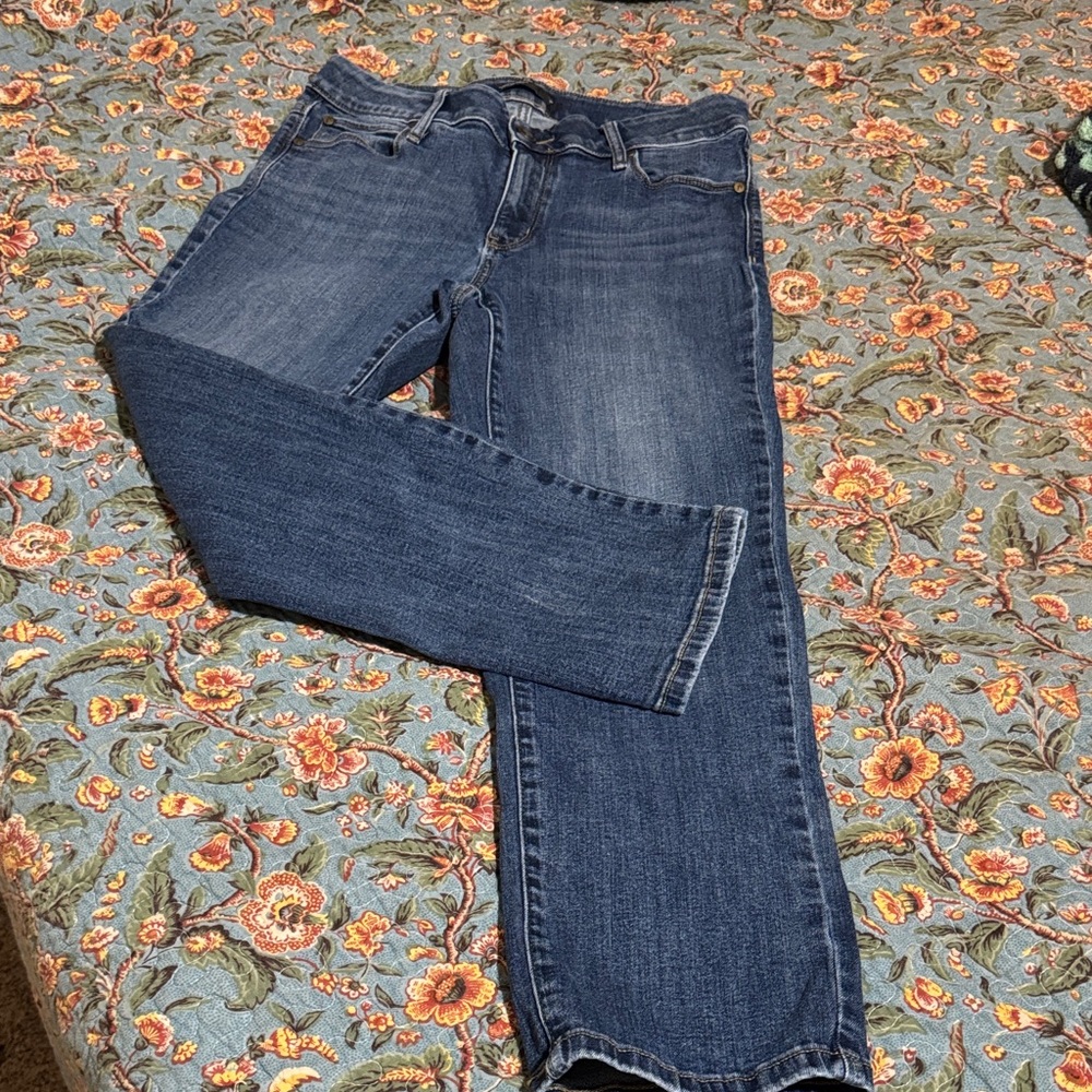 Simply Vera Vera Wang cropped jeans